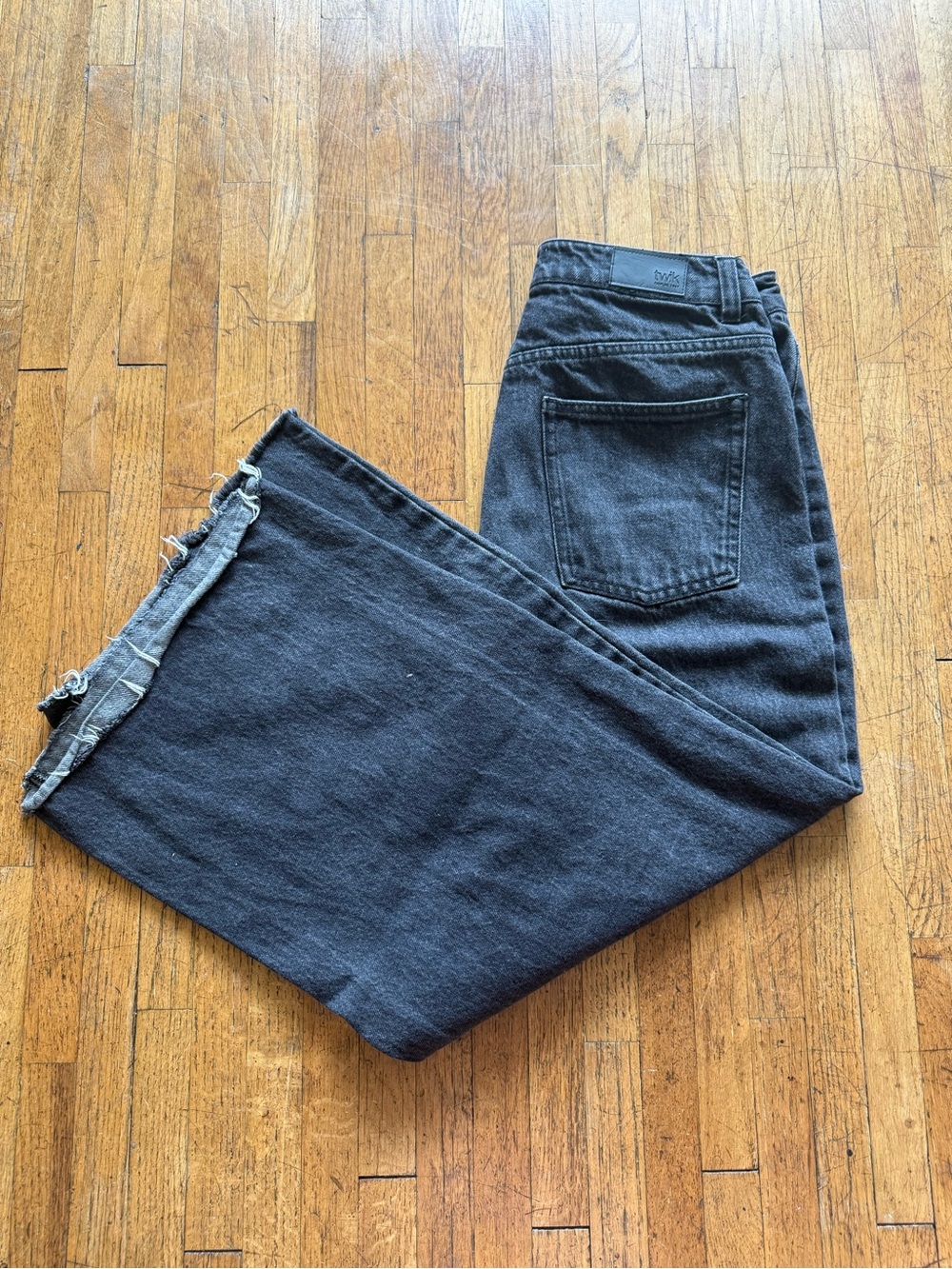 twik Washed organic cotton Charcoal High-Rise Jeans